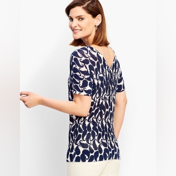 Talbots Blue Shadow Paisley Lightweight V-Back Linen Blend Short Sleeve Sweater - Picture 5 of 10